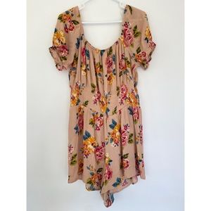 Xhilaration Floral Jumpsuit Romper Size Small